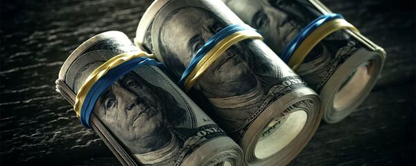 Американские доллары - 俄罗斯卫星通讯社