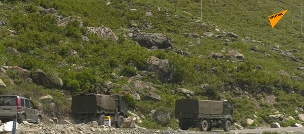 新德里向中印边境的喜马拉雅地区增派部队 新德里向中印边境的喜马拉雅地区增派部队 - 俄罗斯卫星通讯社