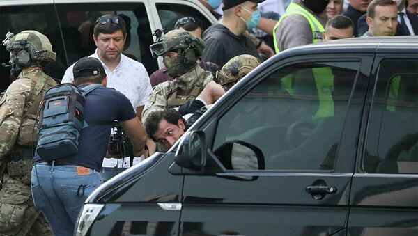 Задержание мужчины, угрожавшего взорвать заложников в бизнес-центре в Киеве - 俄罗斯卫星通讯社