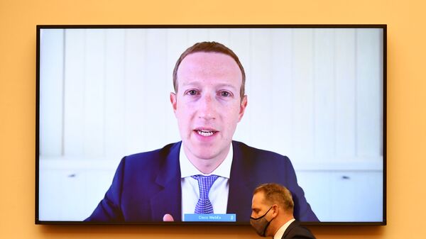 Facebook CEO Mark Zuckerberg testifies before the House Judiciary Subcommittee on Antitrust, Commercial and Administrative Law on Online Platforms and Market Power in the Rayburn House Office Building on Capitol Hill in Washington, DC on July 29, 2020.   - 俄罗斯卫星通讯社