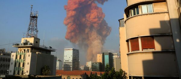 В Бейруте прогремел мощный взрыв - 俄罗斯卫星通讯社