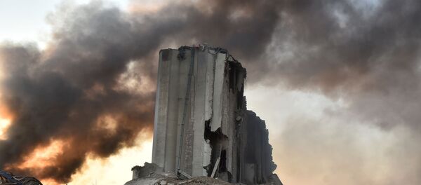 A picture shows a destroyed silo at the scene of an explosion at the port in the Lebanese capital Beirut - 俄罗斯卫星通讯社