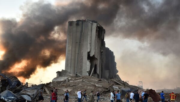 A picture shows a destroyed silo at the scene of an explosion at the port in the Lebanese capital Beirut - 俄羅斯衛星通訊社