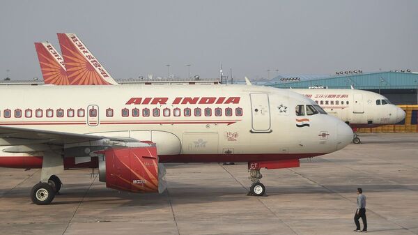 印度航空公司一架从德里飞往旧金山的飞机因故障安全降落在马加丹 - 俄罗斯卫星通讯社