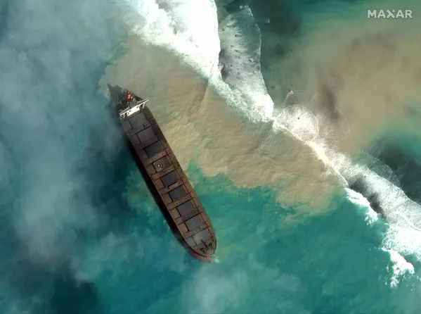 “MV Wakashio”號散貨船在毛里求斯漏油情況 “MV Wakashio”號散貨船在毛里求斯漏油情況 - 俄羅斯衛星通訊社