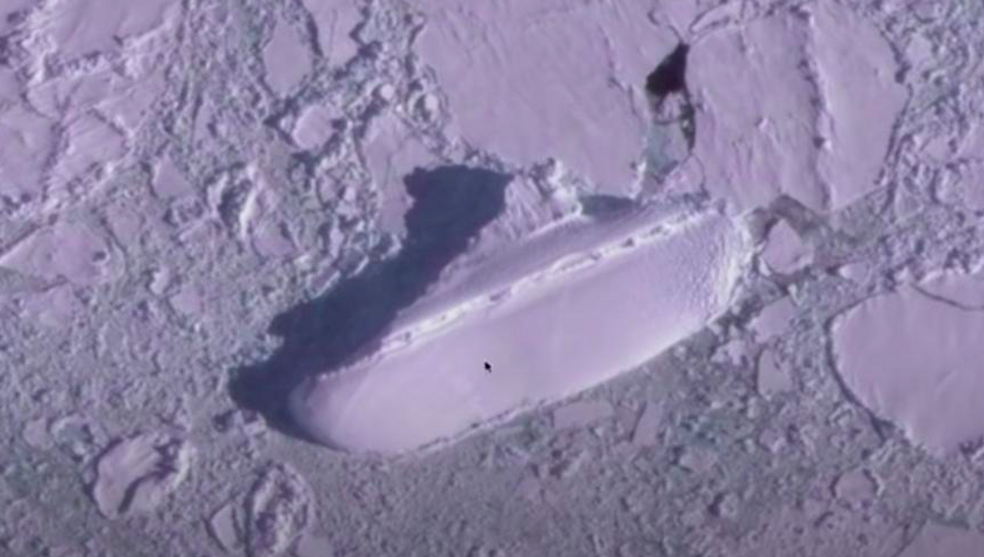 令人震惊的美国宇航局卫星图像捕捉到南极洲在创纪录的高温下急剧融化 - yabo208