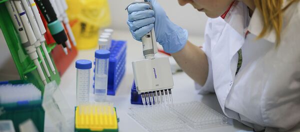 醫生介紹打新冠疫苗當日禁忌 - 俄羅斯衛星通訊社