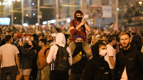 Акции протеста в Минске после президентских выборов - 俄罗斯卫星通讯社
