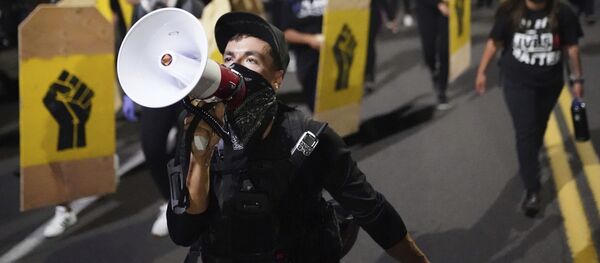 Протестующие в американском Портленде - 俄羅斯衛星通訊社