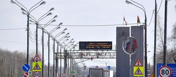 Пункт пропуска Редьки-Красная горка на трассе М1 (Минск – Москва) на белорусско-российской границе - 俄罗斯卫星通讯社