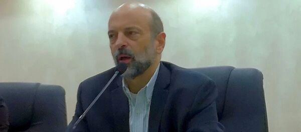 Омар Раззаз - 俄罗斯卫星通讯社