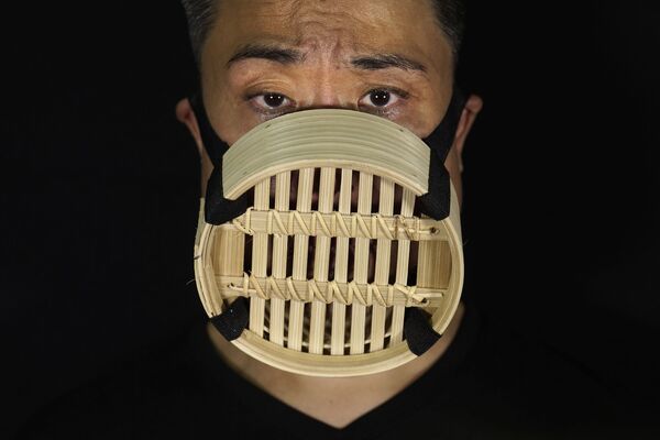 用蒸包子的笼屉制作的口罩 - 俄罗斯卫星通讯社