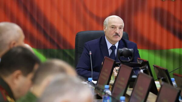 Президент Белоруссии Александр Лукашенко провел встречу в Центре стратегического управления Министерства обороны в Минске - 俄羅斯衛星通訊社