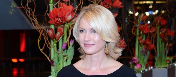 Мануэла Швезиг - 俄罗斯卫星通讯社