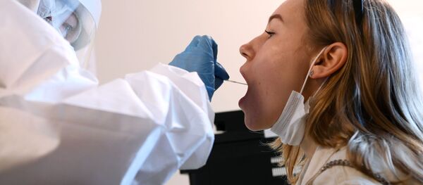 Экспресс-тестирование на COVID-19 в аэропорту Внуково - 俄羅斯衛星通訊社