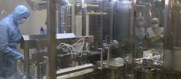 Производство первой в мире вакцины от COVID-19. Производство первой в мире вакцины от COVID-19. - 俄罗斯卫星通讯社