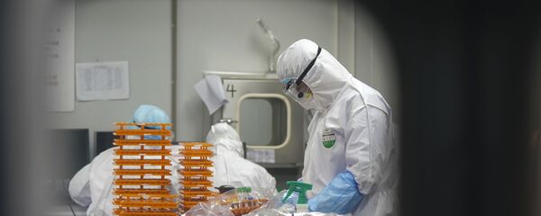 Заместитель советника Трампа счел достоверной теорию об утечке SARS-CoV-2 из лаборатории в Китае - 俄羅斯衛星通訊社