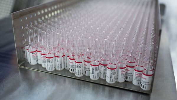 Производство вакцины от COVID-19 на фармацевтическом заводе Биннофарм  - 俄羅斯衛星通訊社