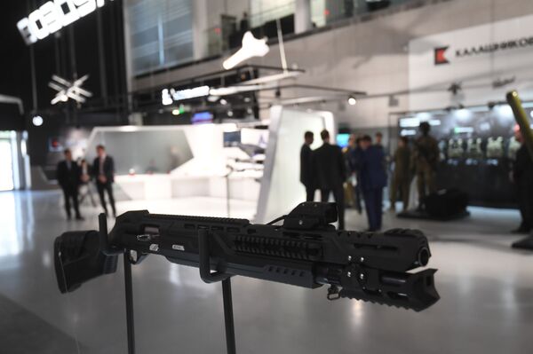 “卡拉什尼科夫”推出新型智能枪MP-155 Ultima - 俄罗斯卫星通讯社