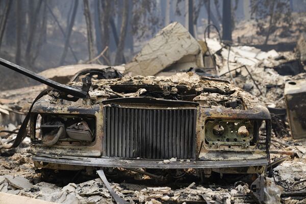 一片焦土：加州火災後的慘狀 - 俄羅斯衛星通訊社