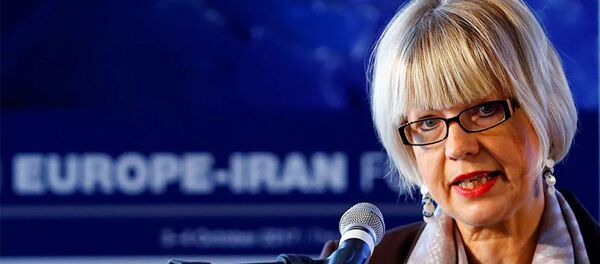 Генеральный секретарь Европейской службы внешних связей Хельга Шмид - 俄羅斯衛星通訊社