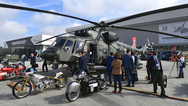 “军队-2020” 国际军事技术论坛武器展中的一架米-171Sh“风暴”武装运输直升机，“爱国者”军事爱国主义文化休闲公园 - 俄罗斯卫星通讯社