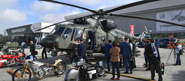 “军队-2020” 国际军事技术论坛武器展中的一架米-171Sh“风暴”武装运输直升机,“爱国者”军事爱国主义文化休闲公园 “军队-2020” 国际军事技术论坛武器展中的一架米-171Sh“风暴”武装运输直升机,“爱国者”军事爱国主义文化休闲公园 - 俄罗斯卫星通讯社