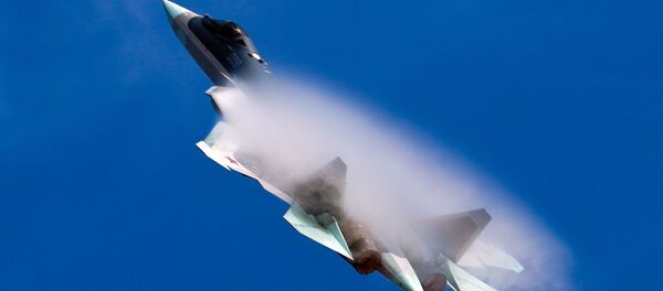 Истребитель пятого поколения Су-57 во время демонстрационного полета в рамках форума Армия-2020 на аэродроме Кубинка  - 俄罗斯卫星通讯社