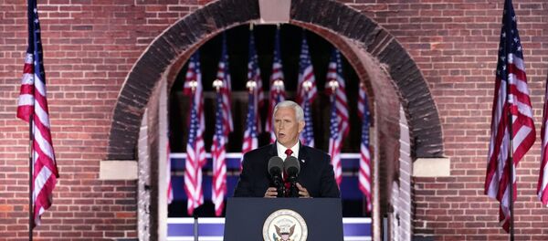 彭斯 - 俄羅斯衛星通訊社