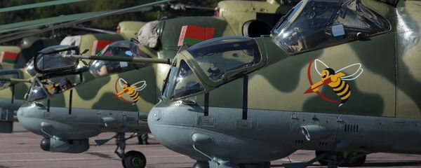 Вертолеты Ми-24 авиационной группы Военно-воздушных сил Белоруссии Вертолеты Ми-24 авиационной группы Военно-воздушных сил Белоруссии - 俄罗斯卫星通讯社