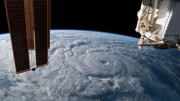 Ураган Женевьева у тихоокеанского побережья Мексики снятый с борта МКС - 俄罗斯卫星通讯社