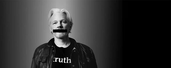 Джулиан Ассанж - 俄罗斯卫星通讯社