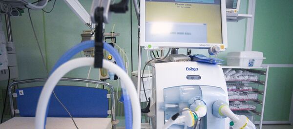 俄东部军区外贝加尔边疆区医疗队接收20余台呼吸机 - 俄罗斯卫星通讯社