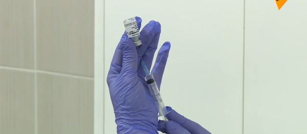 莫斯科抗击新冠病毒传染病医院医生接种疫苗 - 俄罗斯卫星通讯社