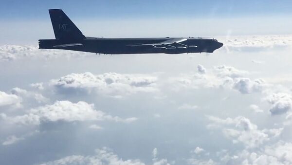 Перехват бомбардировщиков В-52Н ВВС США над акваторией Черного моря - 俄羅斯衛星通訊社