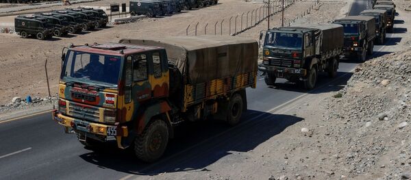 中国国防部：中印双方同意停止向一线增加兵力 - 俄罗斯卫星通讯社