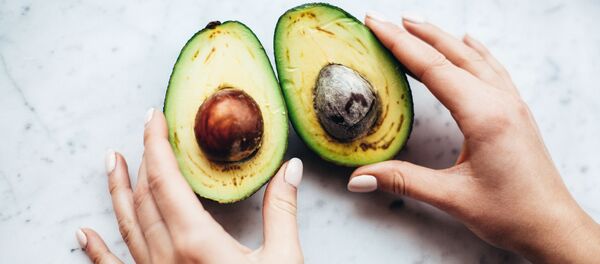 Разрезанный авокадо - 俄罗斯卫星通讯社