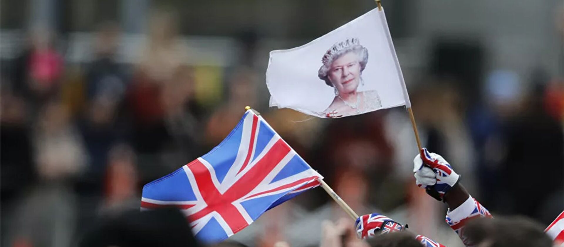 加拿大示威者掀翻英國維多利亞女王和伊麗莎白二世的雕像 - 俄羅斯衛星通訊社, 1920, 02.07.2021