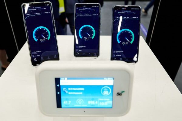 俄技對外展示俄羅斯5G基站模型 - 俄羅斯衛星通訊社