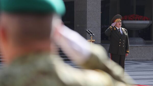 白俄羅斯總統：白俄武裝力量可能擴充至7萬人 - 俄羅斯衛星通訊社