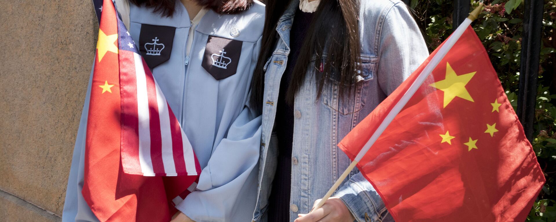 中国外交部回应中国留学生被美无端盘查：敦促美方正视问题，认真对待中方关切 - 俄罗斯卫星通讯社, 1920, 22.08.2025