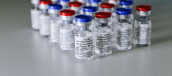 Производство вакцины Спутник V в Институте эпидемиологии и микробиологии имени Н. Ф. Гамалеи - 俄羅斯衛星通訊社