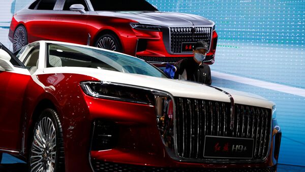 Автомобиль FAW Hongqi H9 + на Пекинской международной автомобильной выставке Автомобиль FAW Hongqi H9 + на Пекинской международной автомобильной выставке - 俄罗斯卫星通讯社