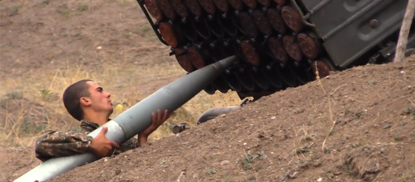 关于争议地区的冲突在马尔图尼省继续 - 俄罗斯卫星通讯社