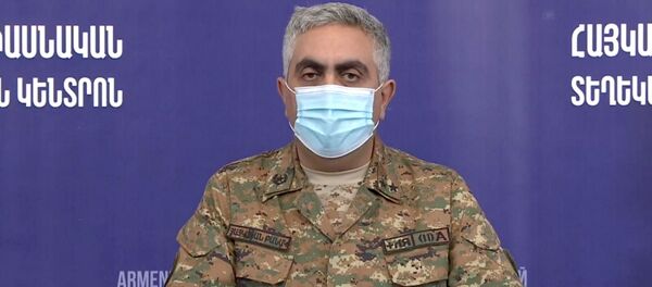 Брифинг представителя МО Армении Арцруна Ованнисяна и представителя РА в Европейском суде по правам человека Егише Киракосяна (30 сентября 2020). Еревaн - 俄罗斯卫星通讯社