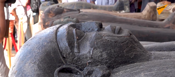 埃及出土59具2500年前的木棺，完整保存有木乃伊 - 俄羅斯衛星通訊社