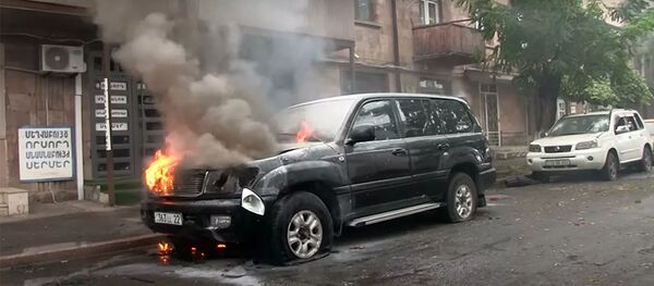 Последствия обстрела Степанакерта, Нагорный Карабах. Стоп-кадр видео - 俄罗斯卫星通讯社