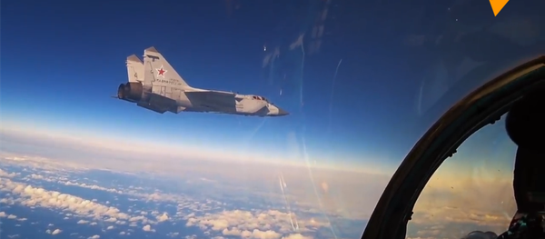 俄太平洋艦隊米格-31戰機在平流層演練空戰 俄太平洋艦隊米格-31戰機在平流層演練空戰 - 俄羅斯衛星通訊社