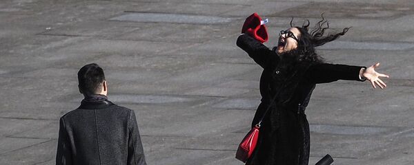  Молодые люди в Москве.  - 俄罗斯卫星通讯社