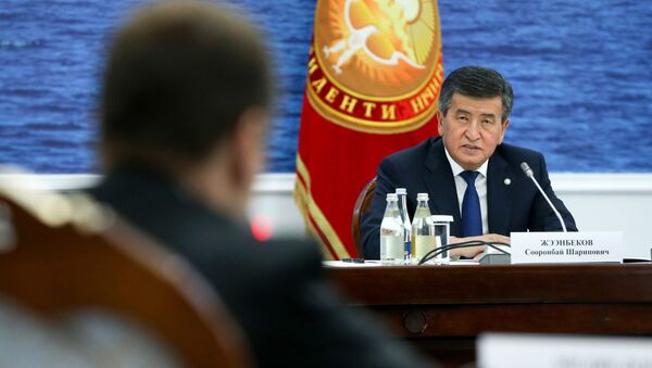 Президент Киргизии Сооронбай Жээнбеков  - 俄罗斯卫星通讯社